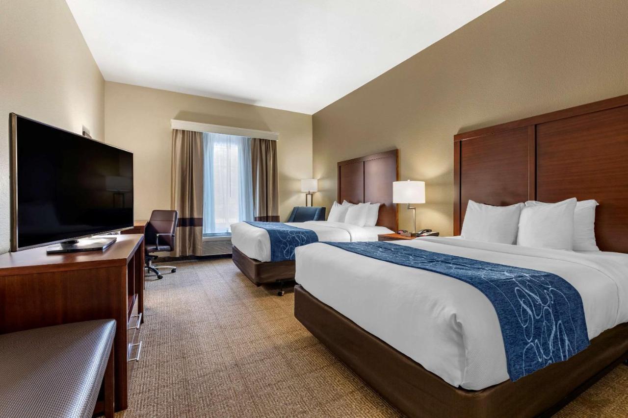 Comfort Inn & Suites Париж Екстериор снимка